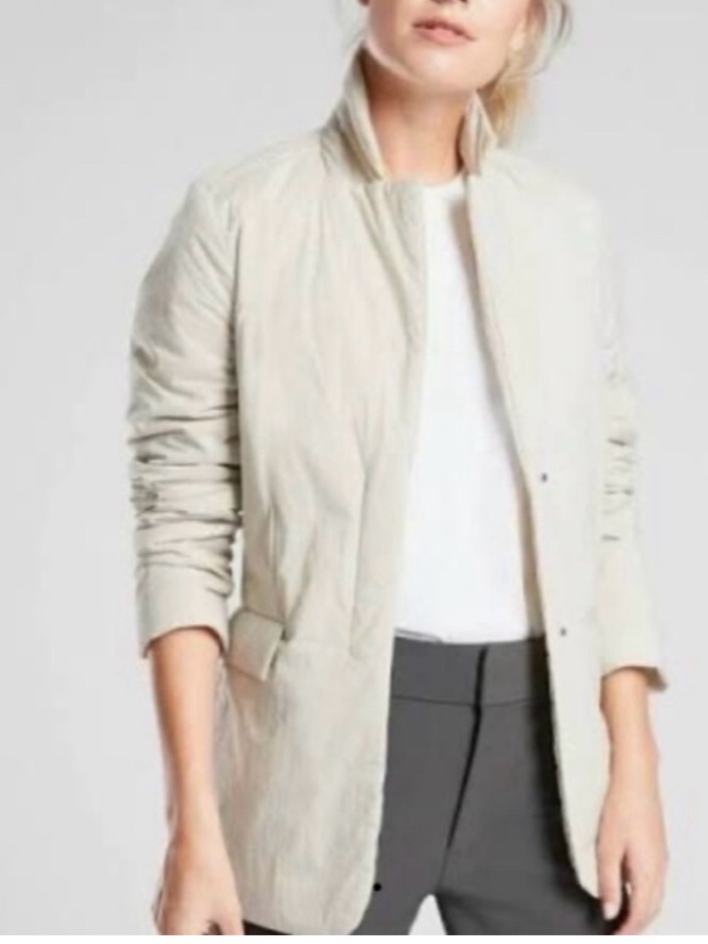 Athleta Evolution Blazer Size Small Cream PrimaLoft Lightweight Travel Jacket